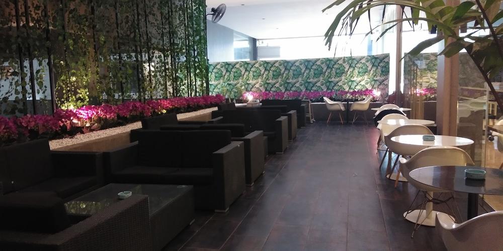 The Premiere Hotel Pekanbaru Εξωτερικό φωτογραφία
