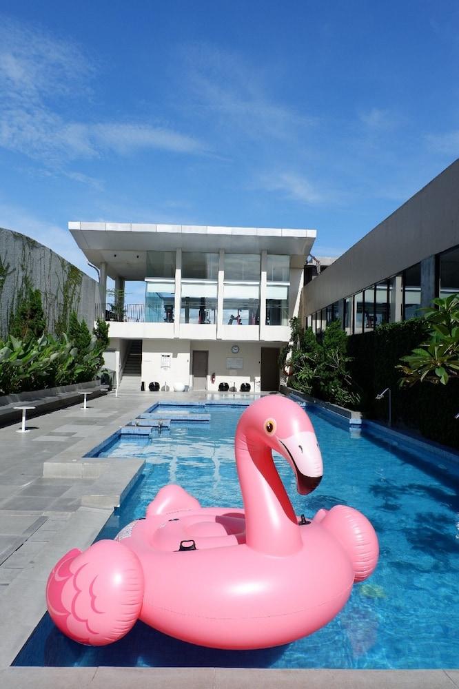 The Premiere Hotel Pekanbaru Εξωτερικό φωτογραφία