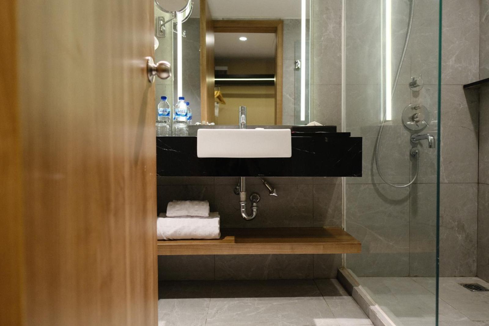 The Premiere Hotel Pekanbaru Εξωτερικό φωτογραφία