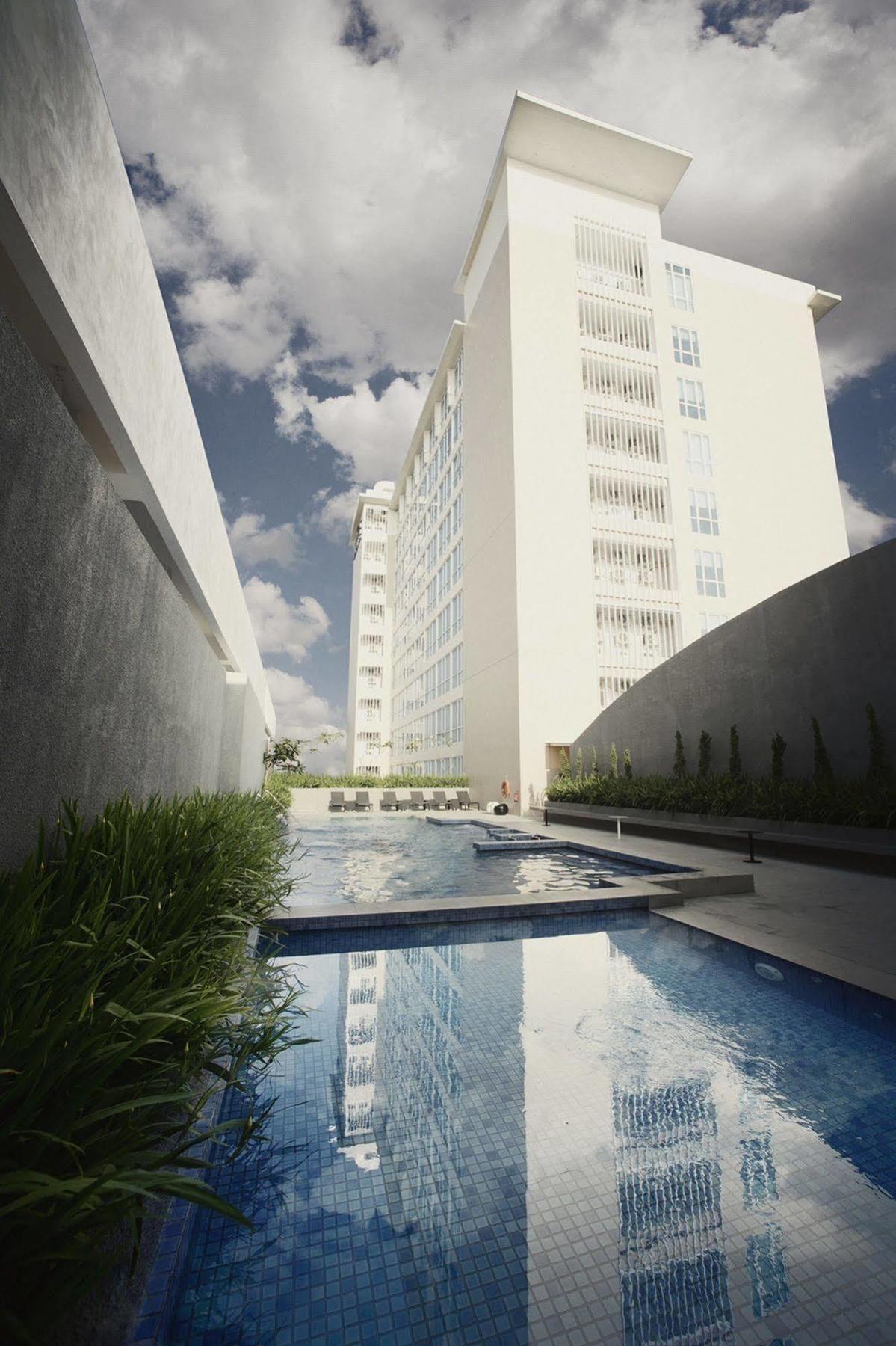 The Premiere Hotel Pekanbaru Εξωτερικό φωτογραφία